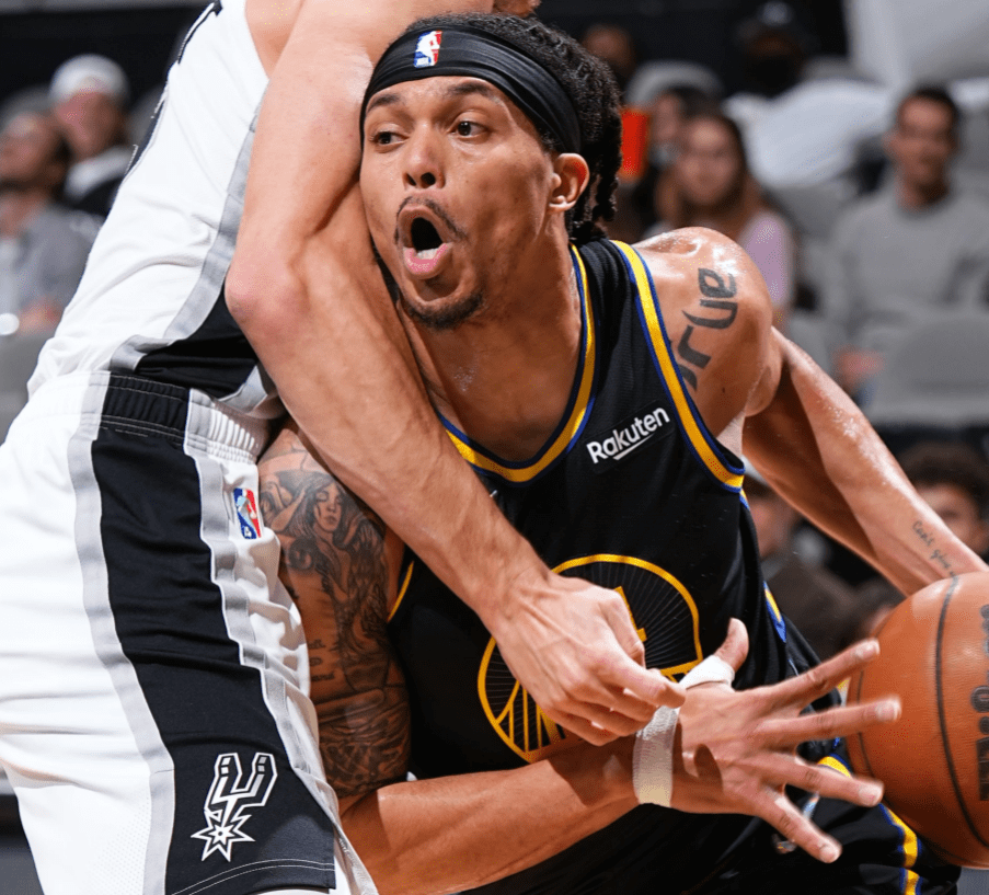 乐鱼体育APP穆雷在FPX比赛中连败，精彩发挥引发热议！的简单介绍