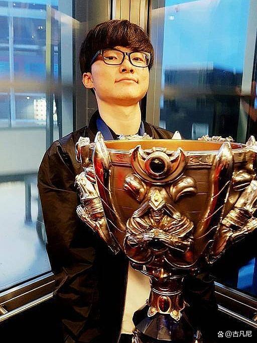 leyu sportsFaker新星挺进下一轮表现惊艳，湖人未来可期！的简单介绍